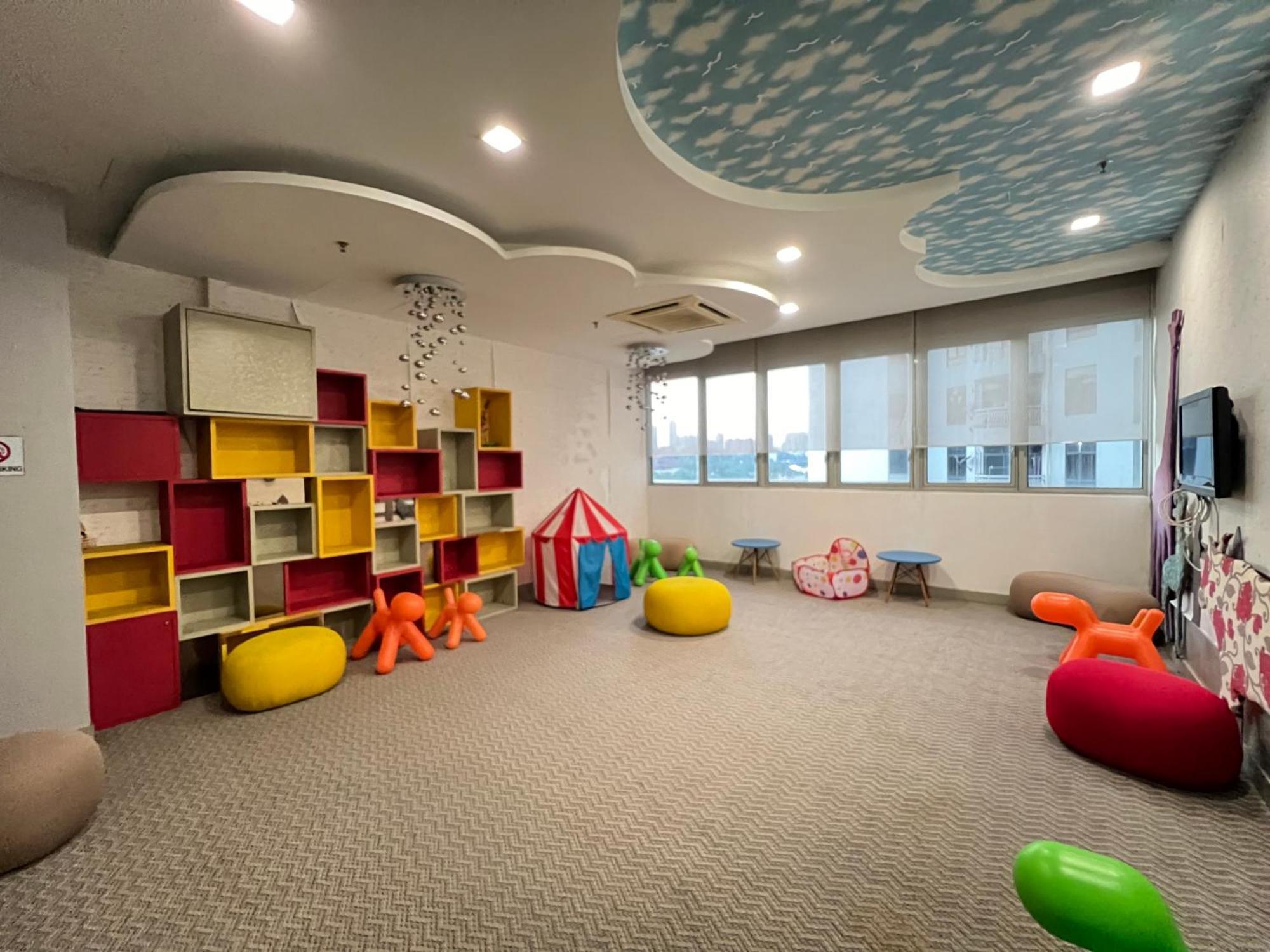 Regalia Suites & Residence By Enjoy Your Stay Kuala Lumpur Esterno foto