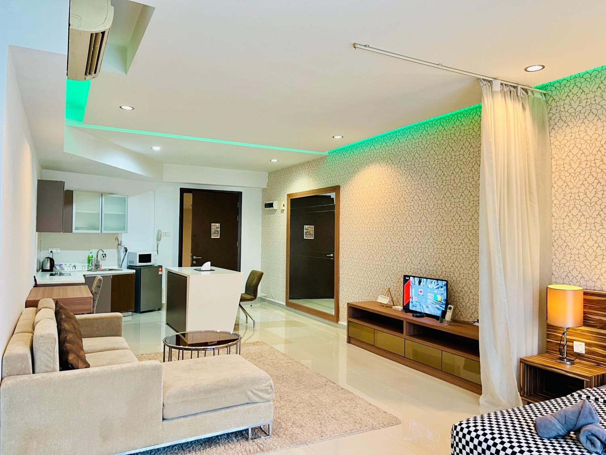Regalia Suites & Residence By Enjoy Your Stay Kuala Lumpur Esterno foto